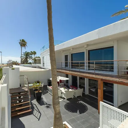 Oasis Villa *