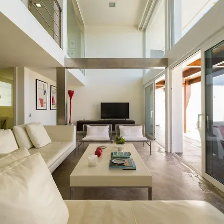 Oasis Villa *