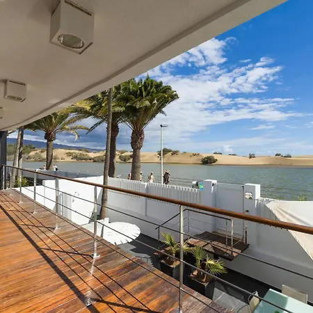 Oasis Villa